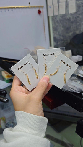 گوشواره کارتیه ساده